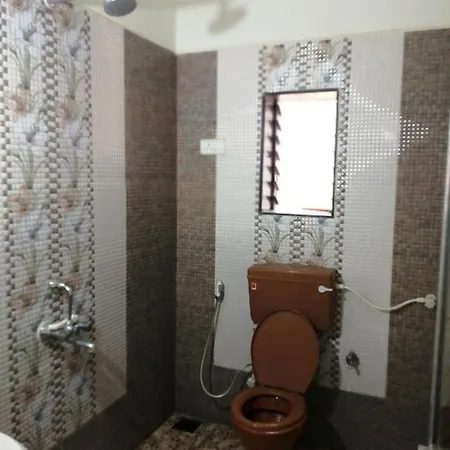 Acharekar'S Home Stay - Adorable Ac And Non Ac Rooms With Free Wi-Fi Malvan Exterior photo